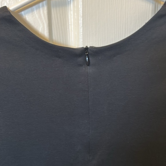 Black cotton tee - Picture 3 of 4